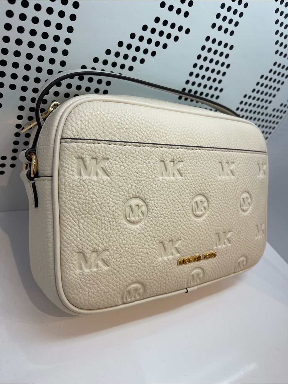 Michael Kors Jet Set Travel Large Logo Debossed EW Camera Crossbody Bag
Lt Cream